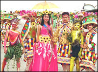 По Филиппинам шагает фестиваль Пинта Флорес