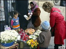 Стамбульские продавцы цветов чтят свои традиции
